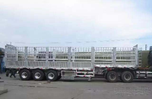 Semi-trailer will realize from the ＂steel＂ to ＂aluminum＂