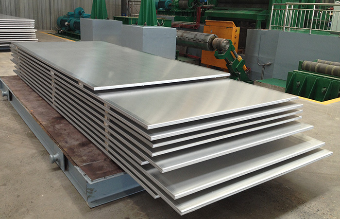 Hot rolled medium thick aluminum plate